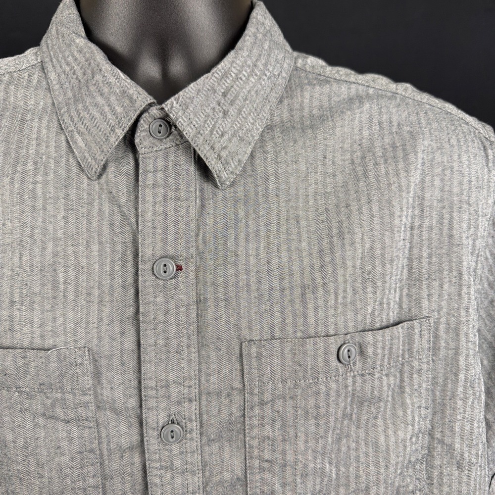 DAKOTA GRIZZLY Outdoors Gray Stripe Short Sleeve Button Up Men's XL